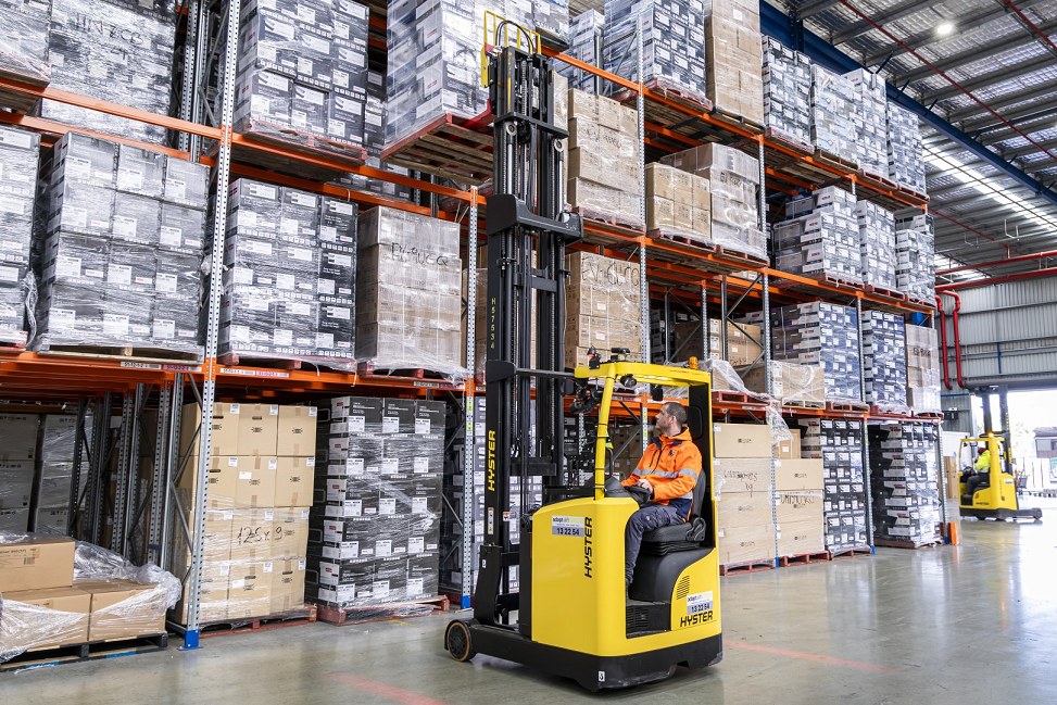Adaptalift Group M3 Logistics 8380 Adaptalift Group M3 Logistics 8380