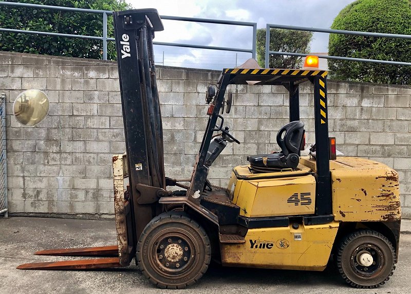 How to Reduce and Prevent Damage to Your Forklift