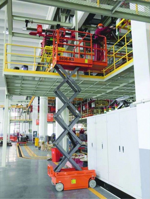 Dingli S036 RS Micro Scissor Lift 2 Dingli S036 RS Micro Scissor Lift 2