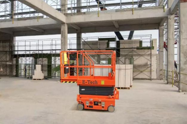 Dingli S036 RS Micro Scissor Lift 4 Dingli S036 RS Micro Scissor Lift 4