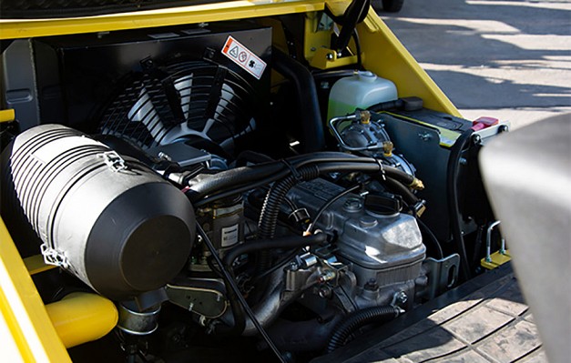 Forklift cooling fan