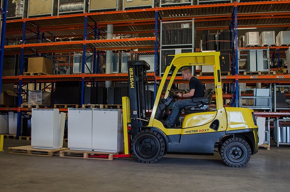 Hyster 3T diese forklift fuel consumption