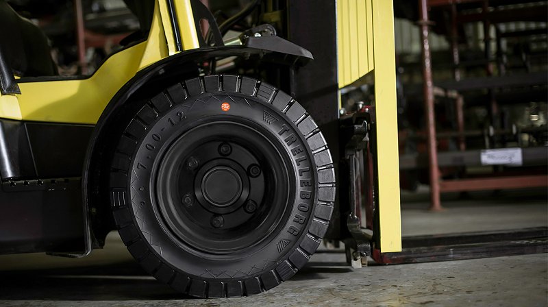 How to Measure and Read Forklift Tyre Sizes