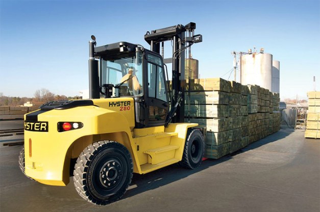 Hyster XM series pneumatic tyre counterbalance forklift