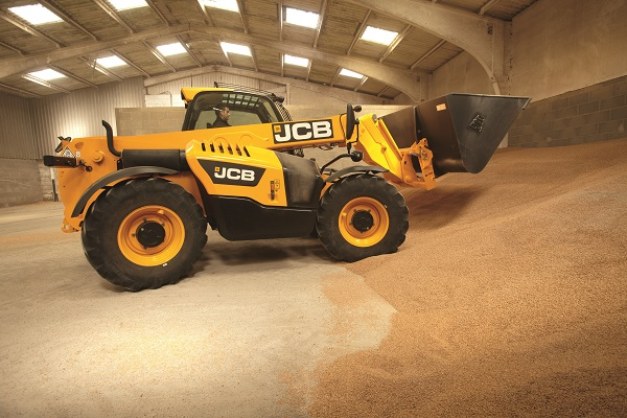 JCB telehandler scoop attachment