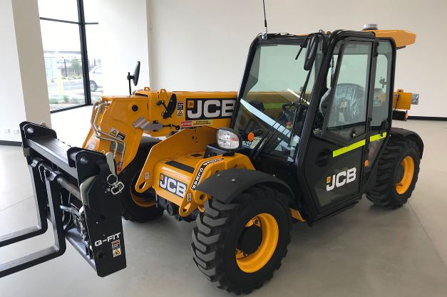 JCB Telehandler 3