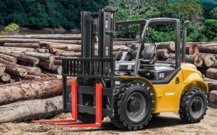 What’s the difference between All-Terrain Forklifts and Standard Forklifts?