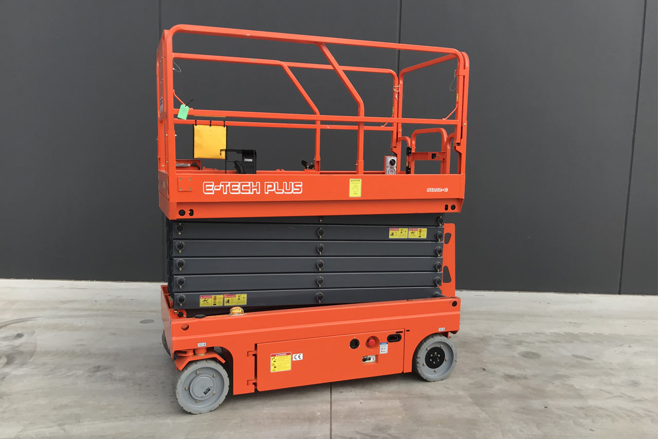 40ft / 12m Electric Scissor Lift Hire