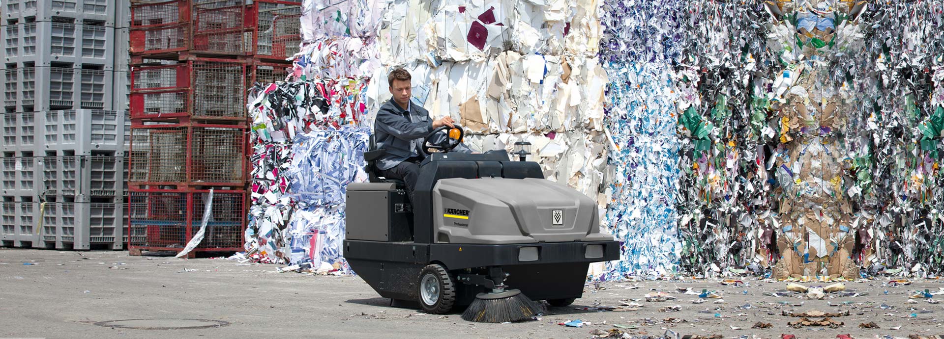 Kärcher KM130/300 Ride-On Vacuum Sweeper