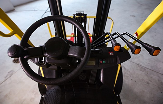 Hyster H2.0-3.5UT Forklift