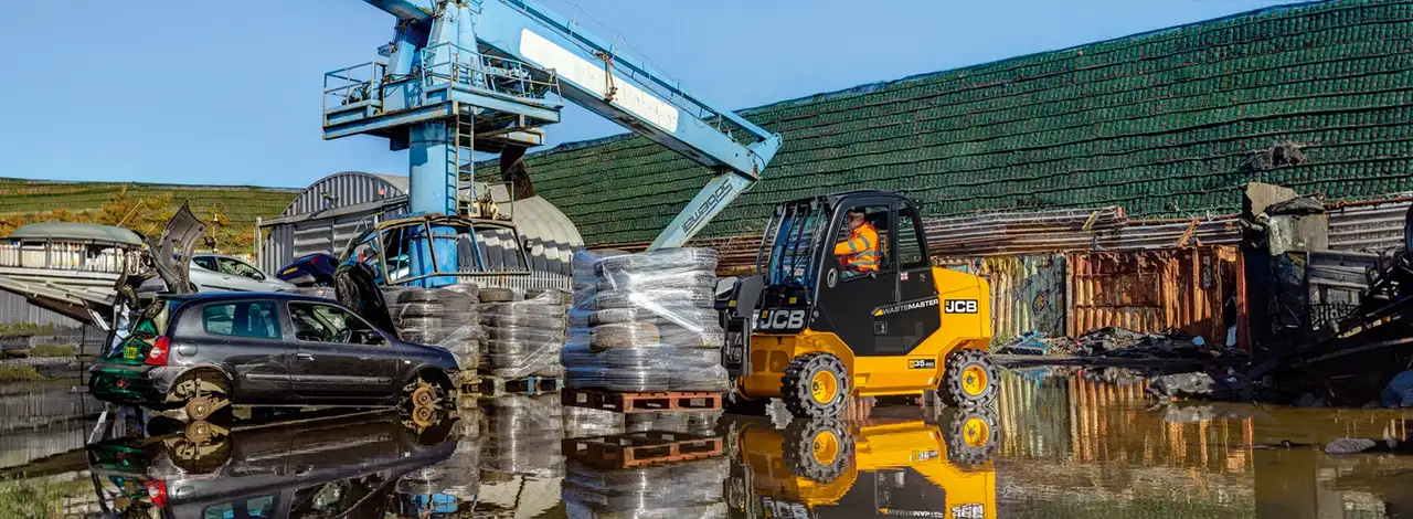 JCB 30-35 Telescopic Forklift