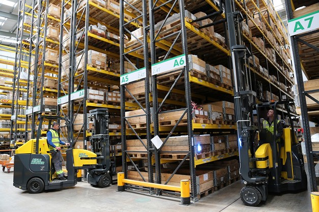 Aisle Master OP Narrow Aisle Forklift