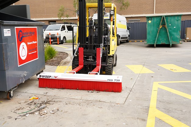 Kärcher SweepEx Forklift Brooms