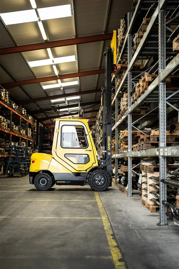 Electric forklift j2XTLG application3