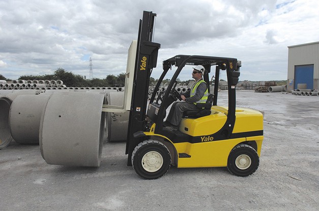 Yale GDP/GLP40-55VX Pneumatic Tyres Counterbalanced Forklifts