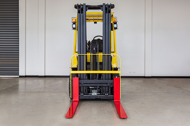 Hyster H2.0-3.5UT Forklift