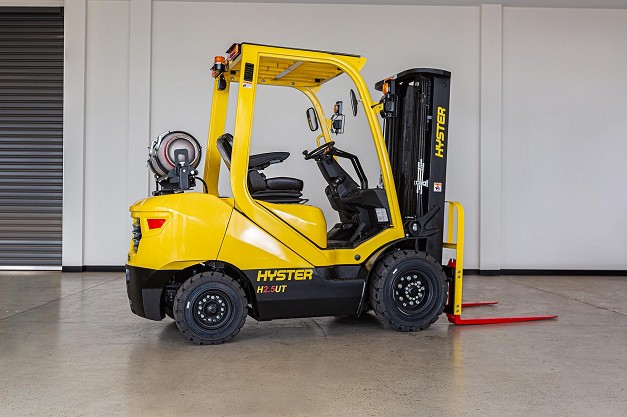 Hyster H2.0-3.5UT Forklift