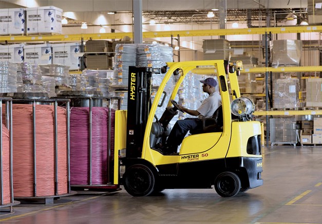 Hyster S40–70FT Warehouse Forklifts