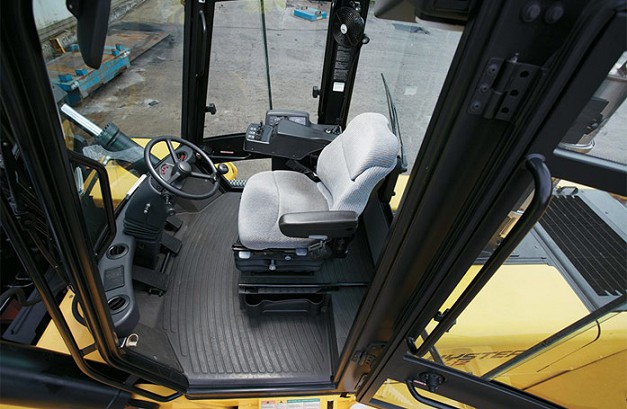 Hyster H25-32XD High Capacity Forklifts