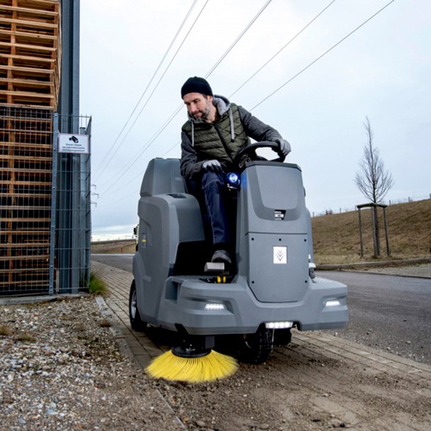 Karcher KM100 120 R BP 4 Karcher KM100 120 R BP 4