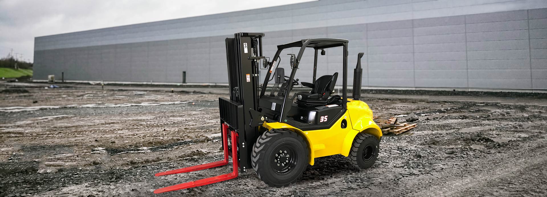 Liftsmart LS-RT25-35 Rough Terrain Forklifts