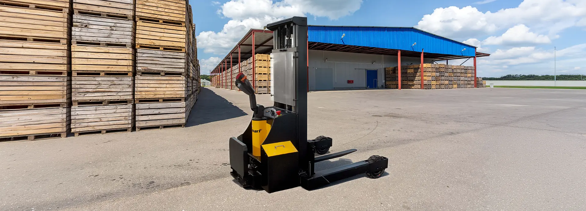 Liftsmart LSRT15 Rough Terrain Lift Stacker