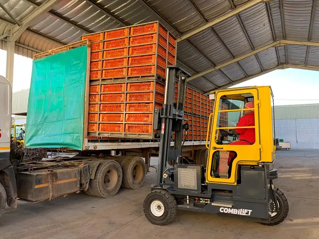 Combi-LR Multidirectional Forklift