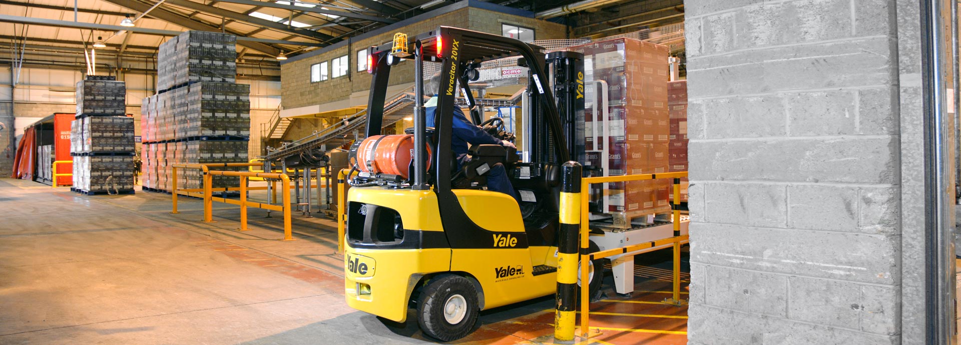 Yale GDP/GLP20-35VX Counterbalanced Forklifts