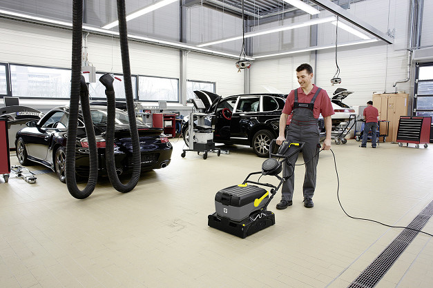 Karcher BR 40 10C Walk-Behind Scrubber Dryer