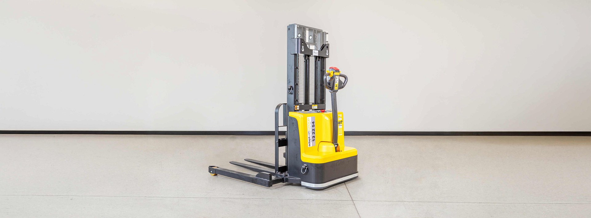 Liftsmart WSS15 Electric Pedestrian Stacker