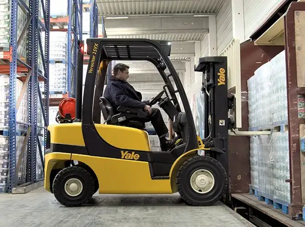 Yale GDP/GLP20-35VX Counterbalanced Forklifts
