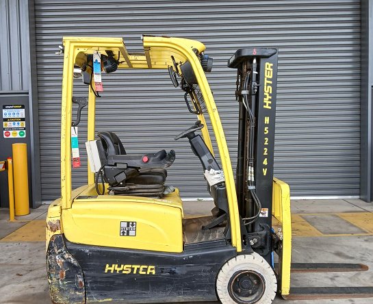 Used Forklift: HYSTER J1.8XNT