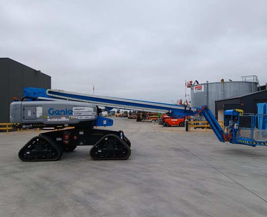 Used Forklift: GENIE S65 TRAX 