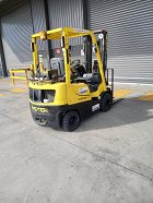 Used forklift: HYSTER H1.8XT