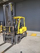 Used forklift: HYSTER H3.0TX