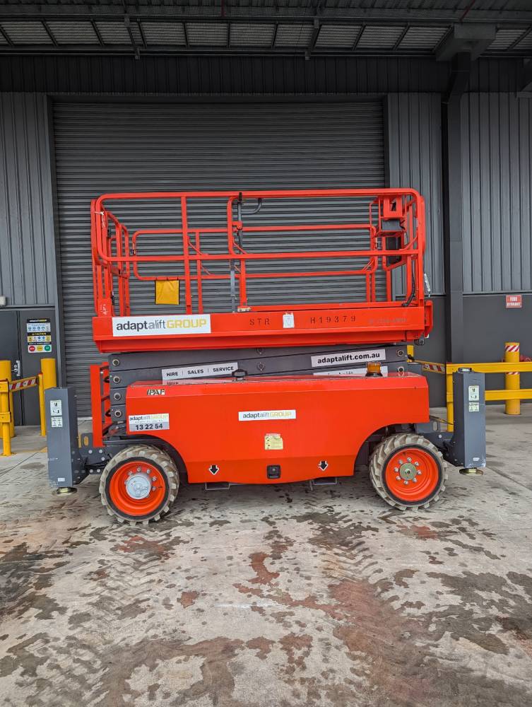 Used Equipment: DINGLI SC1218-AWD 