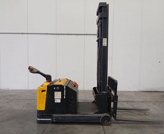 Used Forklift: LIFTSMART CB12D 