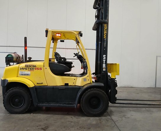 Used Forklift: HYSTER H155FT