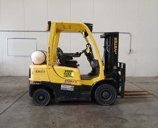 Used Forklift: HYSTER H2.5FT