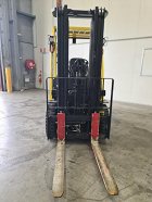 Used forklift: HYSTER H2.5XT