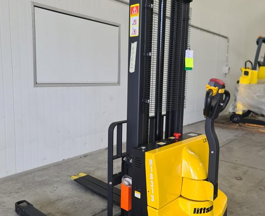 Used Forklift: LIFTSMART LS10 