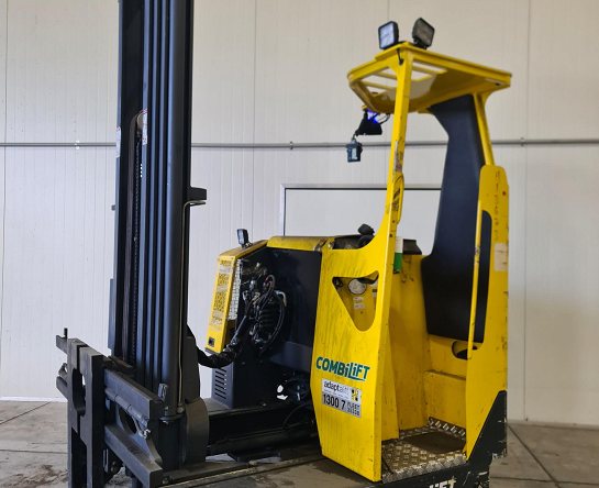 Used Forklift: COMBILIFT C2500MR 