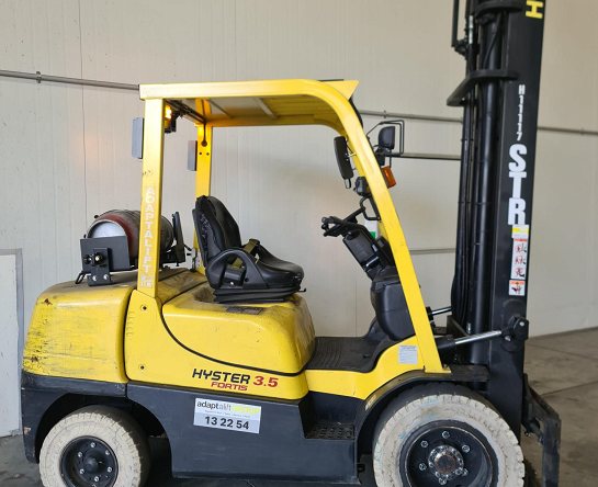 Used Forklift: HYSTER H3.5TX 