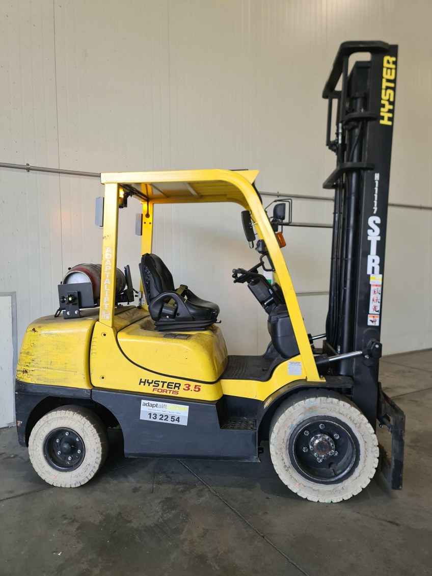 Used forklift: HYSTER H3.5TX 
