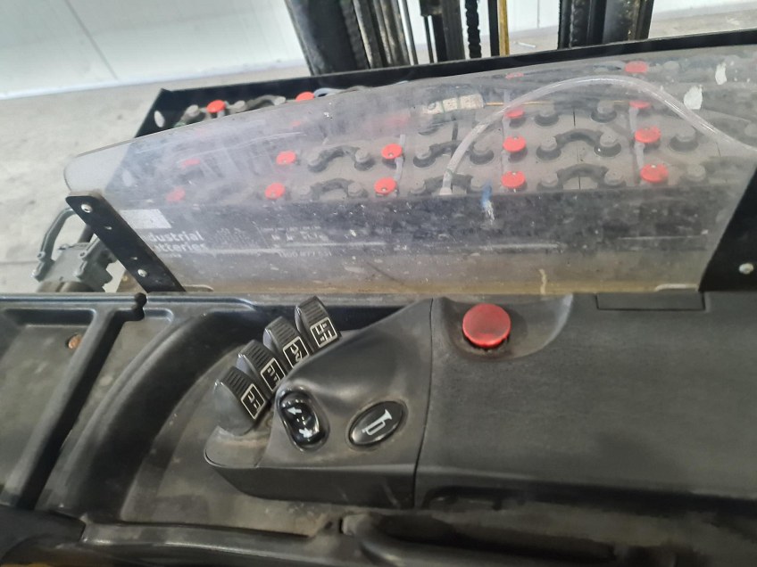 HYSTER R1.6