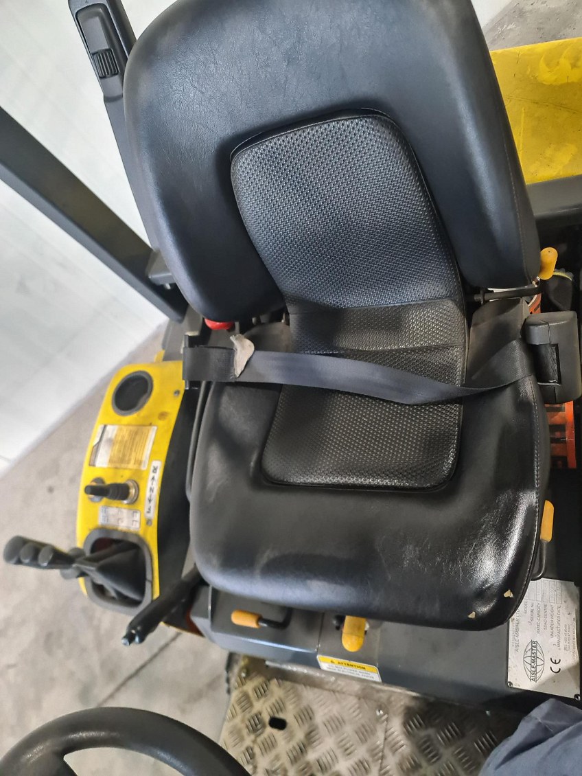 AISLE-MASTER 20SE