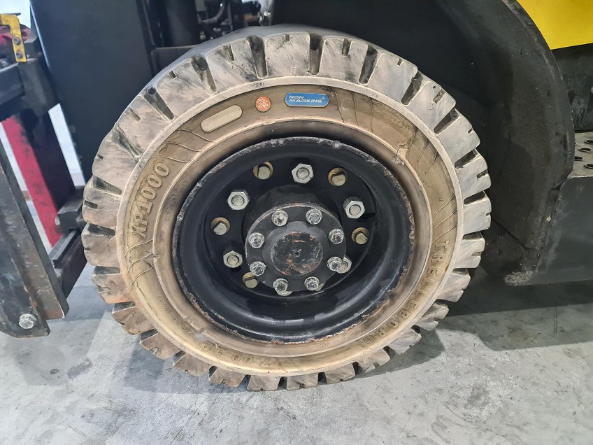 HYSTER H2.5XT