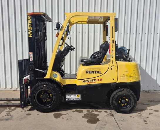 Used Forklift: HYSTER H3.0TX 
