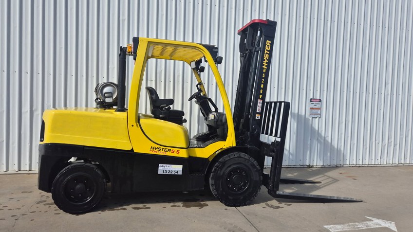 Used forklift: HYSTER H5.5FT 