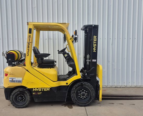 Used Forklift: HYSTER H2.5UT 
